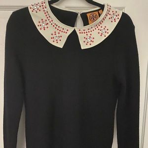Tory Burch 💯 merino wool sweater!!